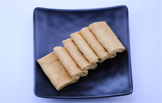 亿通全自动凤凰卷机的性能特点是什么？
